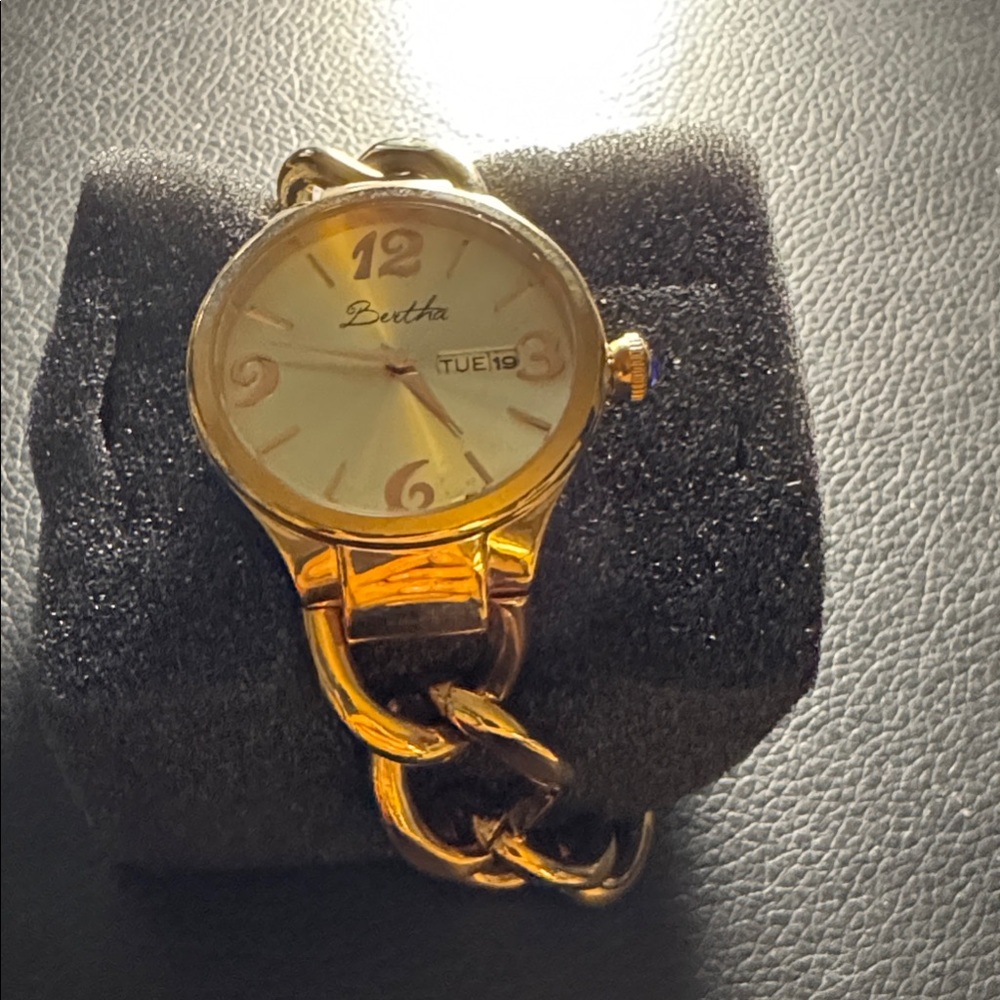 Women's Gold Chain Watch